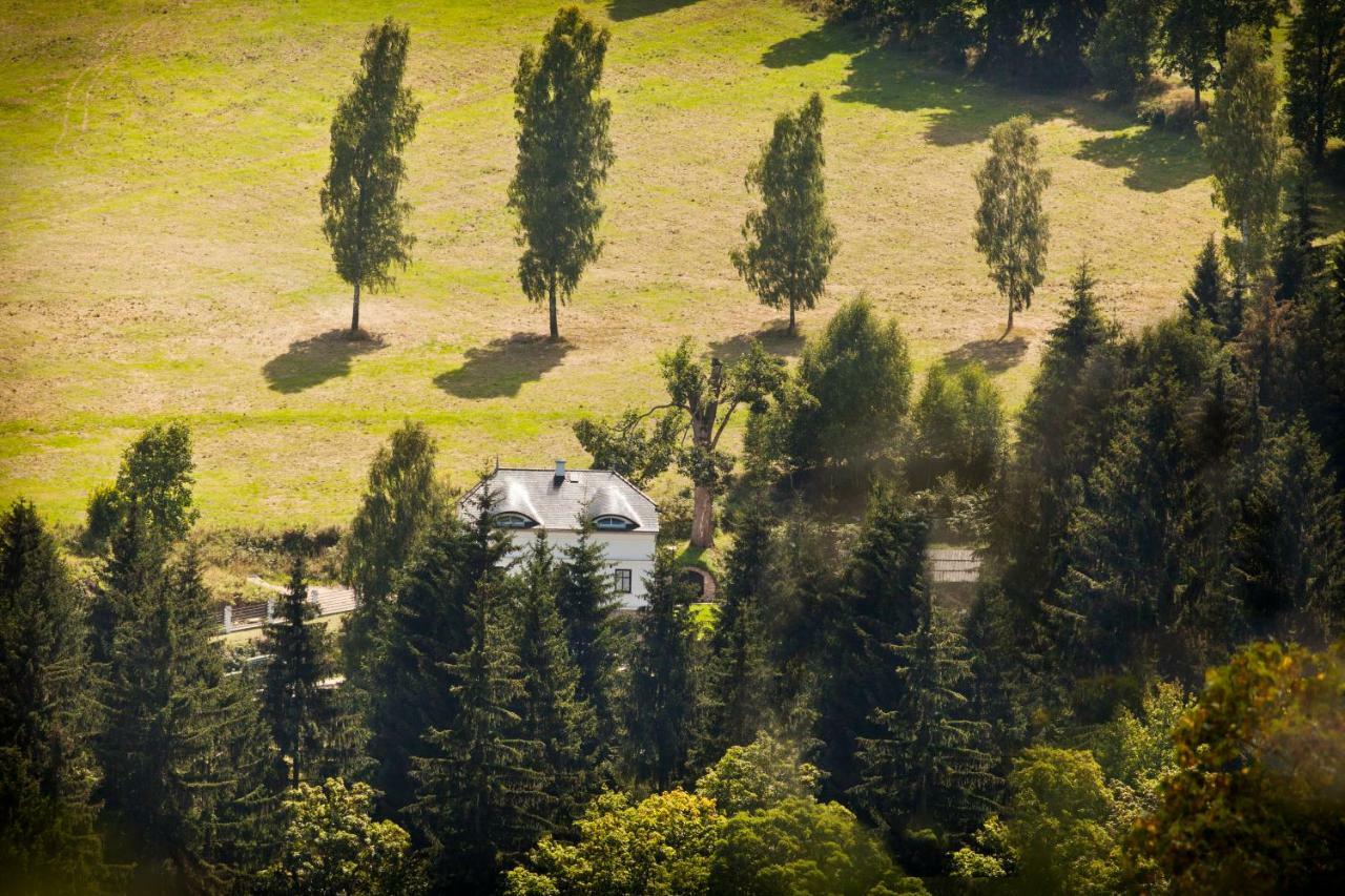 Dom Mlynsko Appartement Stronie Śląskie Buitenkant foto